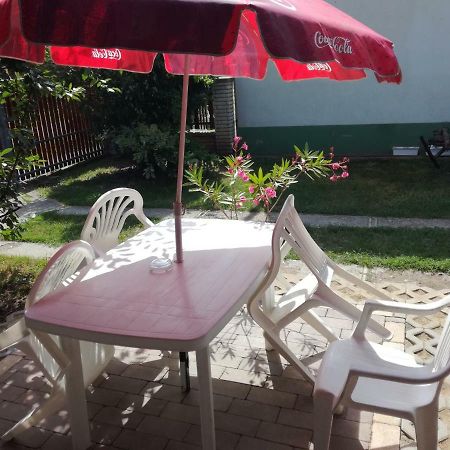 Plajbi Apartment Hajdúszoboszló Eksteriør bilde