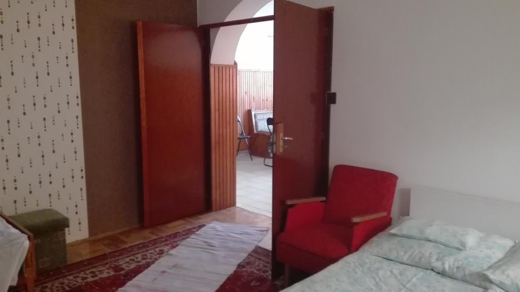 Plajbi Apartment Hajdúszoboszló Eksteriør bilde