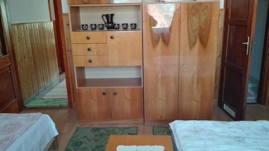 Plajbi Apartment Hajdúszoboszló Eksteriør bilde